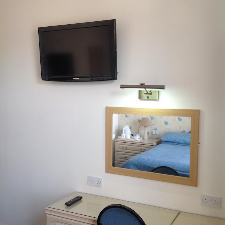 Mayfair Hotel Kingston upon Hull Room photo