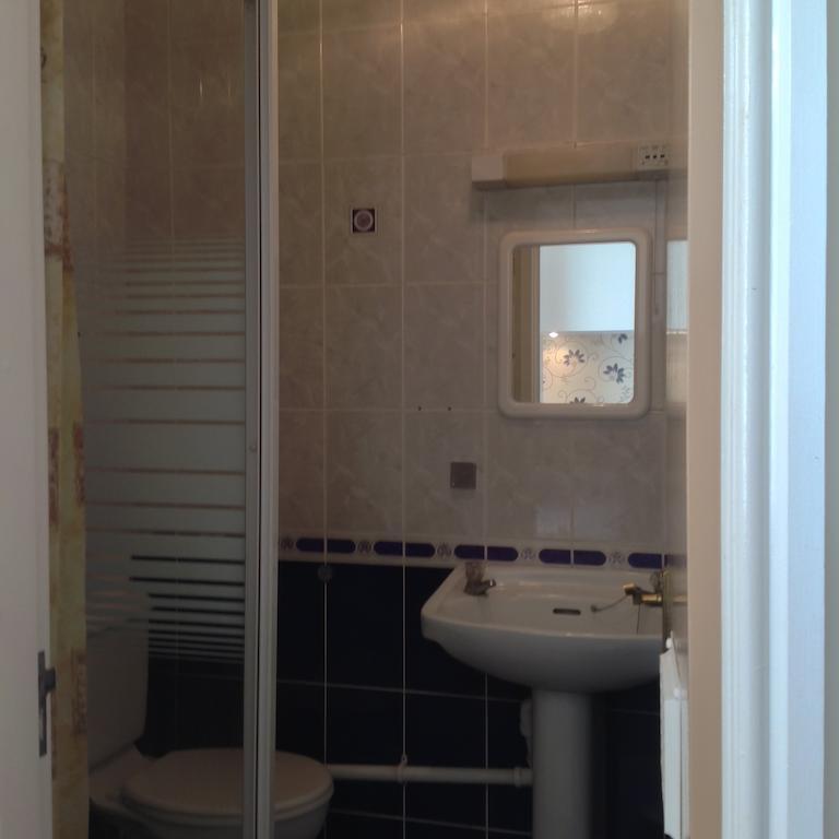 Mayfair Hotel Kingston upon Hull Room photo